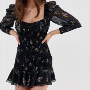 NWT For Love & Lemons Dixon Floral Smocked Mini Dress M Black Puff Sleeve Ruffle